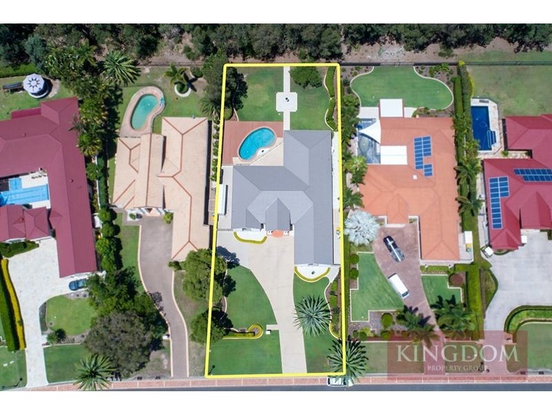 3171 Riverleigh Drive, Hope Island QLD 4212