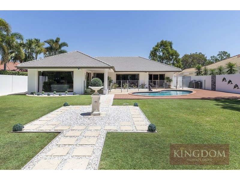 3171 Riverleigh Drive, Hope Island QLD 4212
