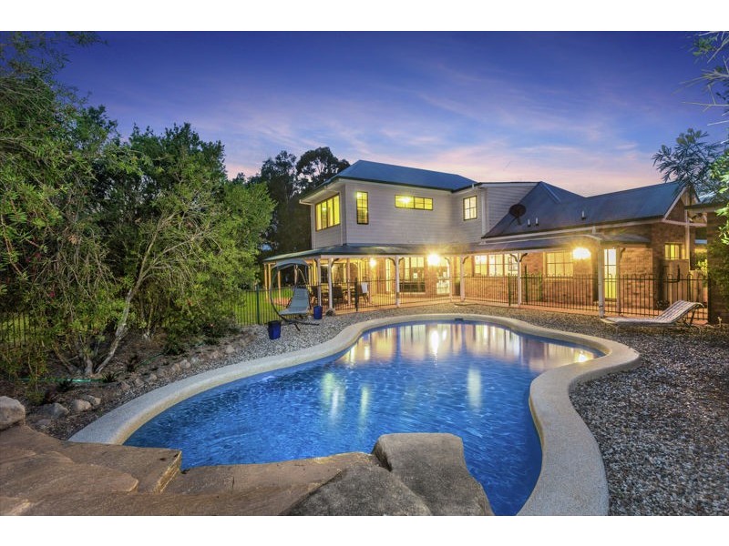 7 Stavewood Court, Highvale QLD 4520