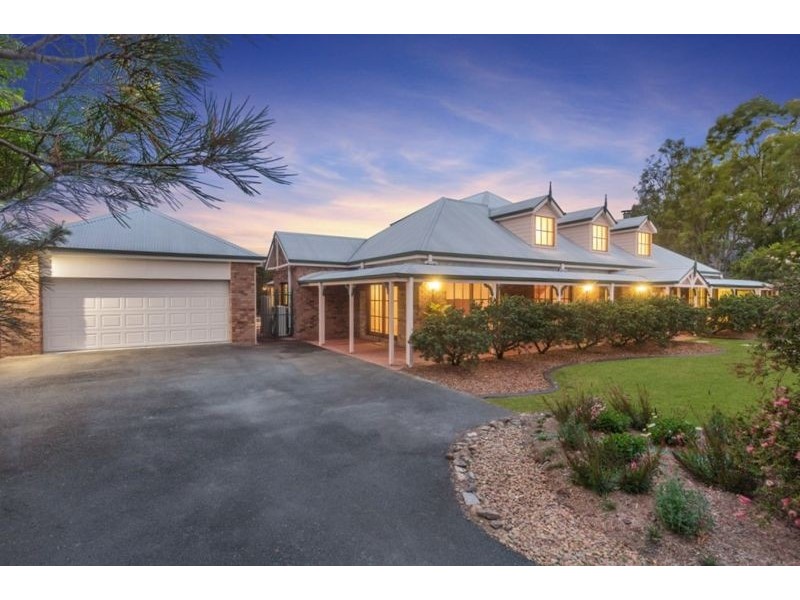7 Stavewood Court, Highvale QLD 4520