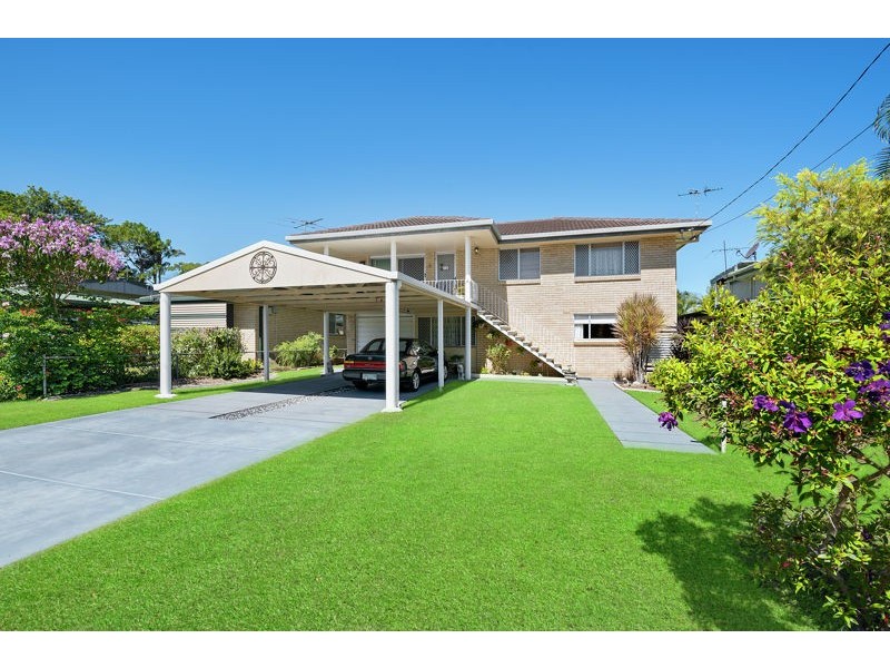 5 Deborah St, Clontarf QLD 4019