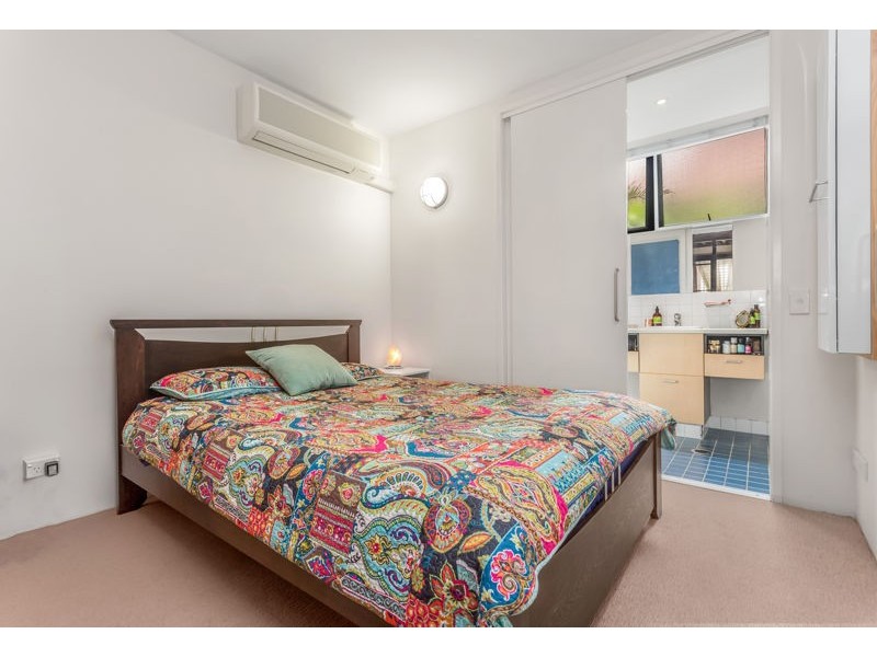 94 139 Commercial Rd, Teneriffe QLD 4005