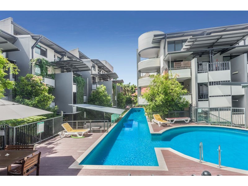 94 139 Commercial Rd, Teneriffe QLD 4005