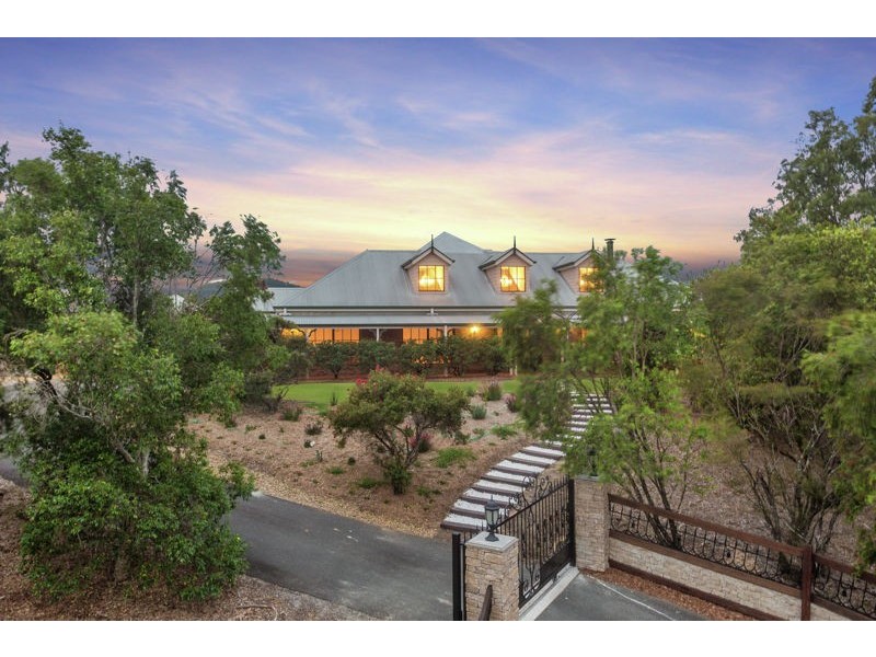 7 Stavewood Court, Highvale QLD 4520