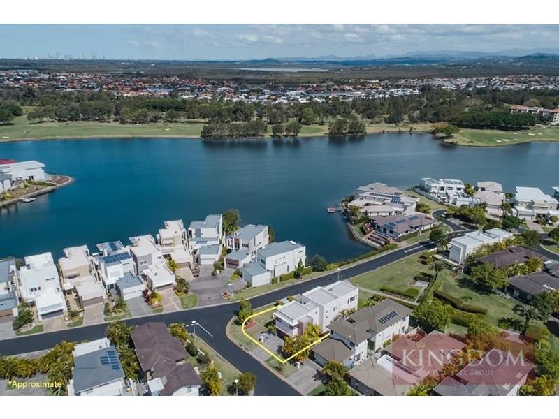 6020 Lucerne Circuit, Hope Island QLD 4212