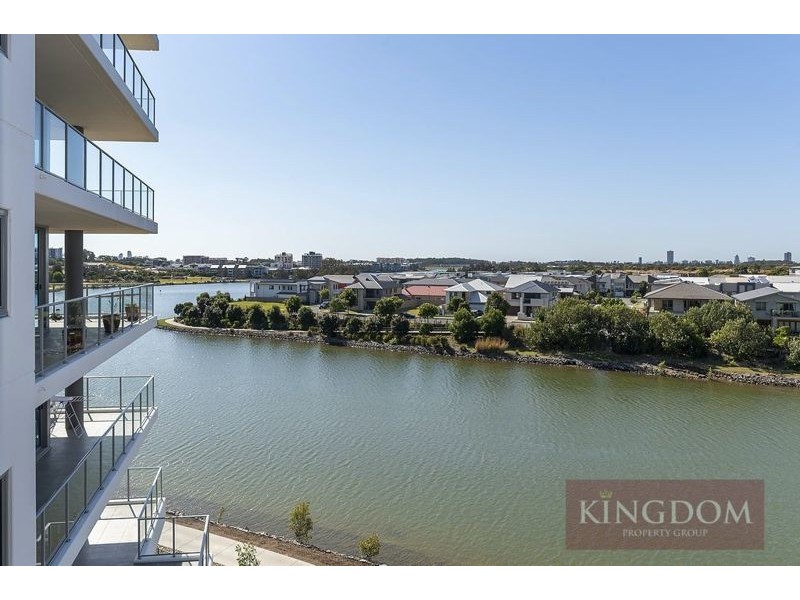 2312/397 Christine Avenue, Varsity Lakes QLD 4227