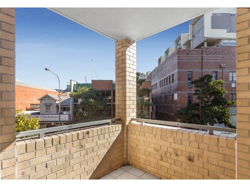 41/139 Commercial Rd, Teneriffe QLD 4005