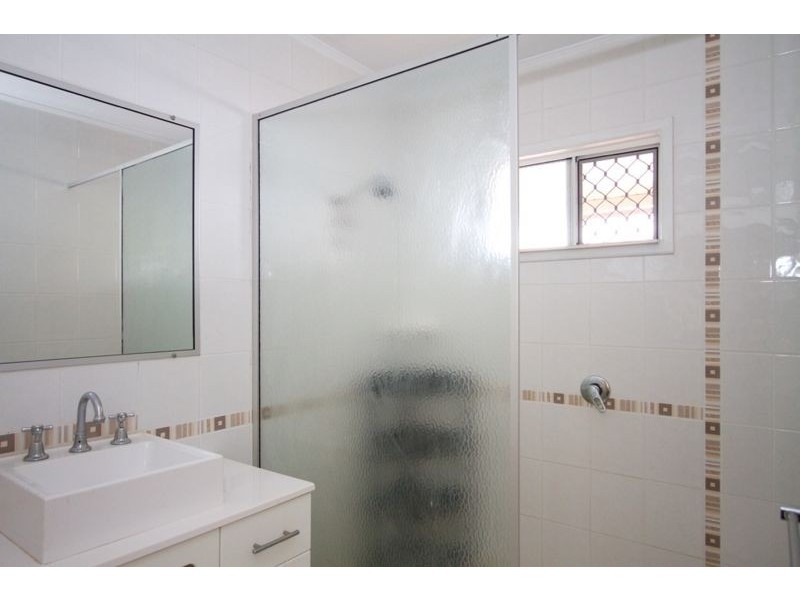 11 Copson Street, Clontarf QLD 4019