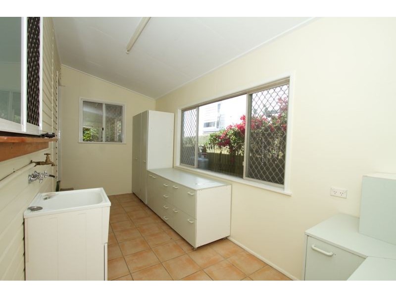 11 Copson Street, Clontarf QLD 4019