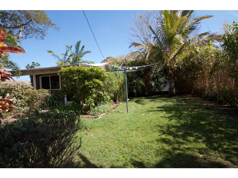 11 Copson Street, Clontarf QLD 4019