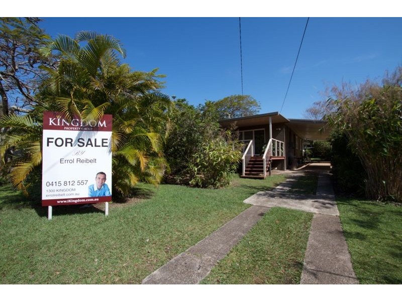 11 Copson Street, Clontarf QLD 4019