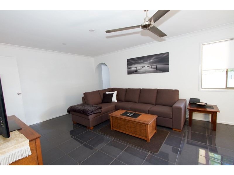 66 Cambridge Street, Rothwell QLD 4022