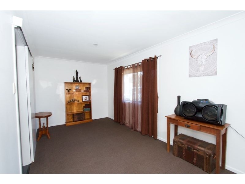 66 Cambridge Street, Rothwell QLD 4022