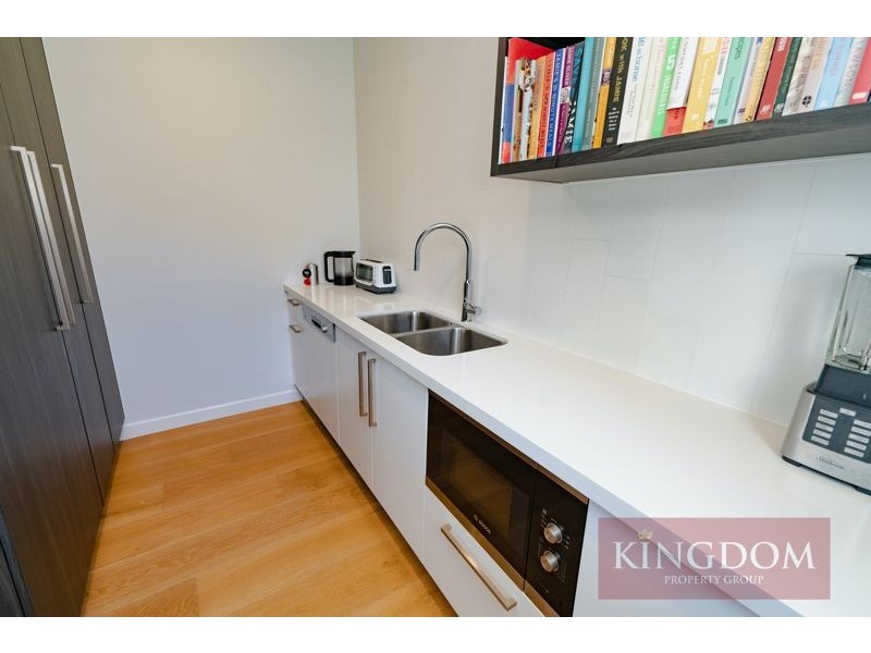 2137 Beaufort Way, Hope Island QLD 4212