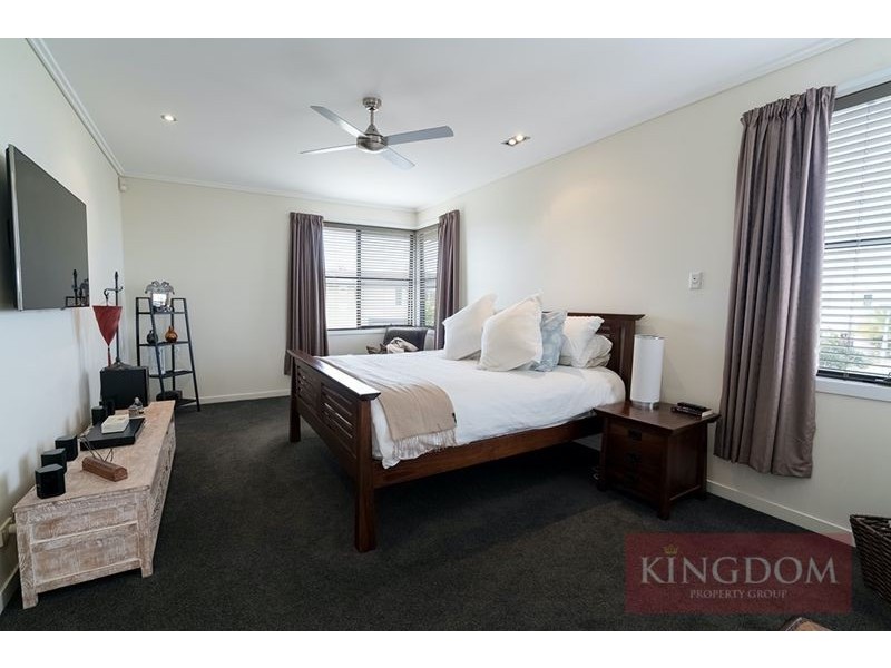 6020 Lucerne Circuit, Hope Island QLD 4212