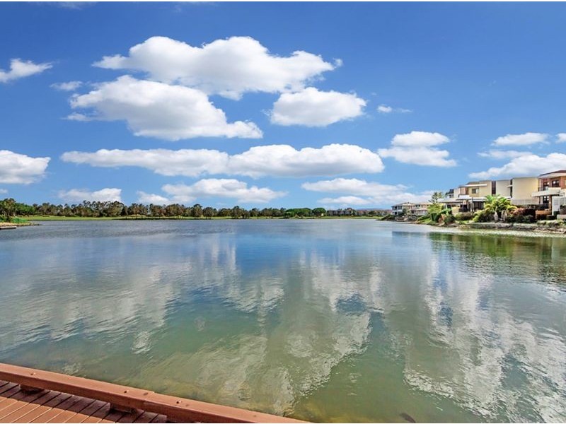 6020 Lucerne Circuit, Hope Island QLD 4212