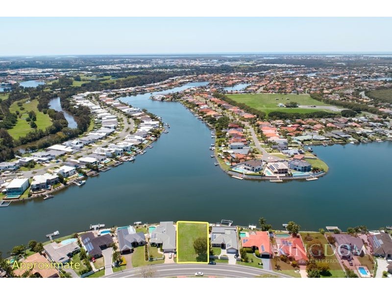 82 Monterey Keys Drive, Helensvale QLD 4212