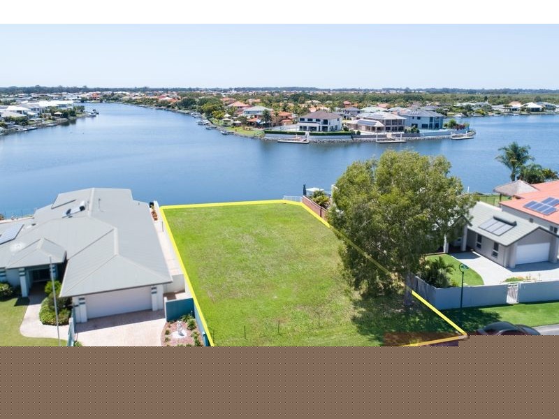 82 Monterey Keys Drive, Helensvale QLD 4212