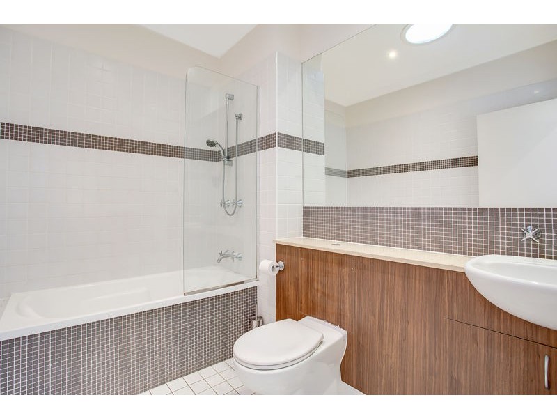 19/195 Varsity Parade, Varsity Lakes QLD 4227