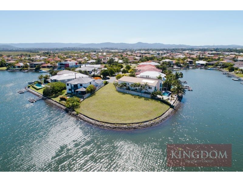 15 Pipers Point, Helensvale QLD 4212