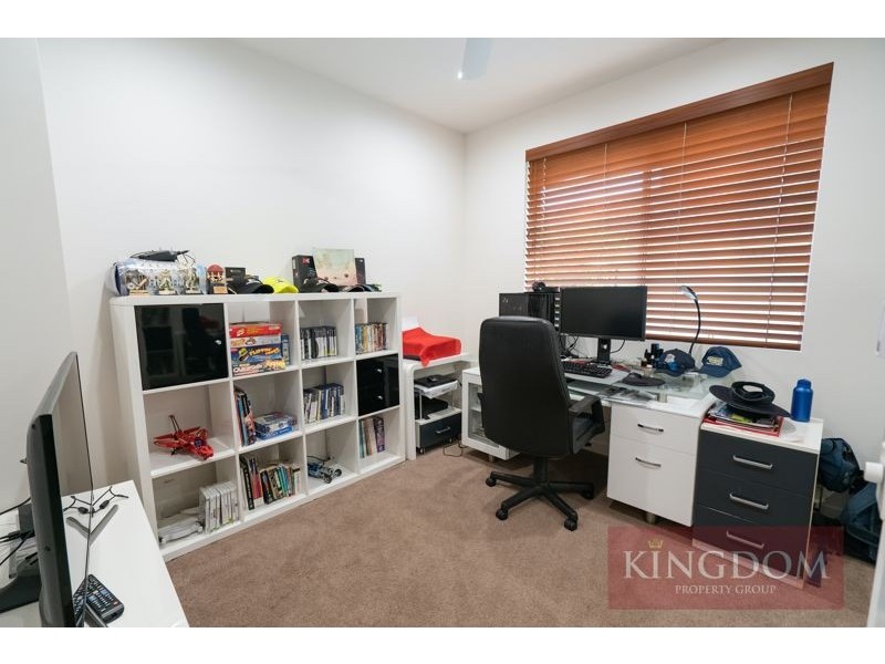 2504 Cressbrook Drive, Hope Island QLD 4212