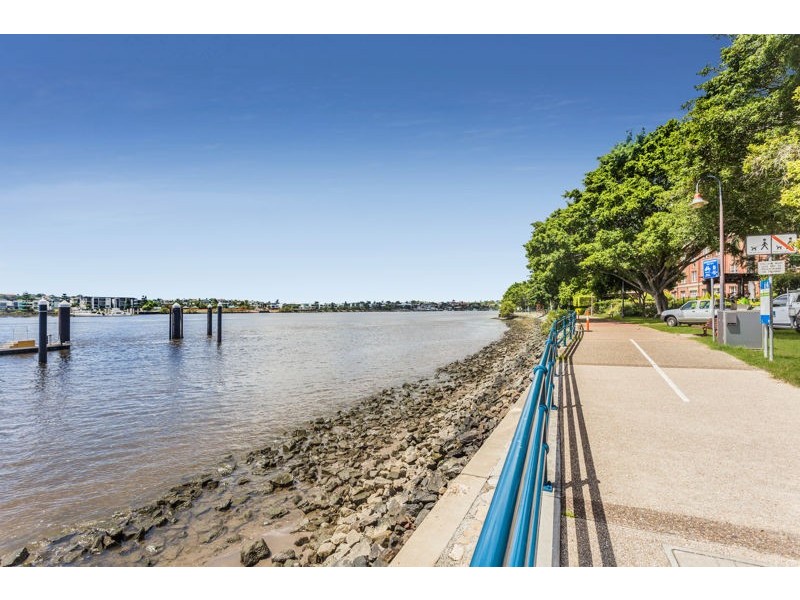 139 Commercial Rd, Teneriffe QLD 4005