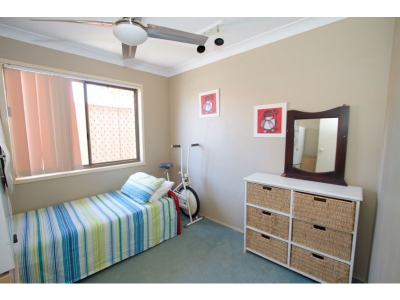 100 Griffith Road, Scarborough QLD 4020