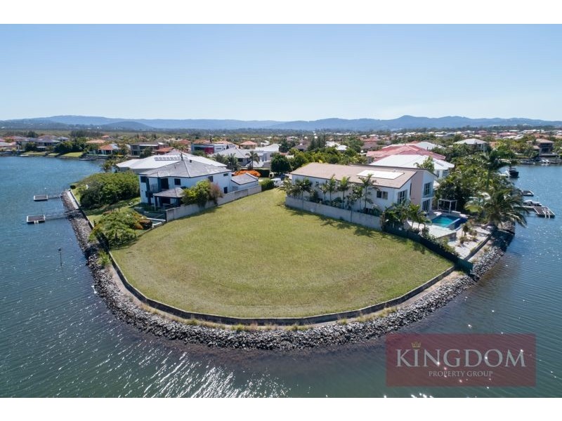 15 Pipers Point, Helensvale QLD 4212