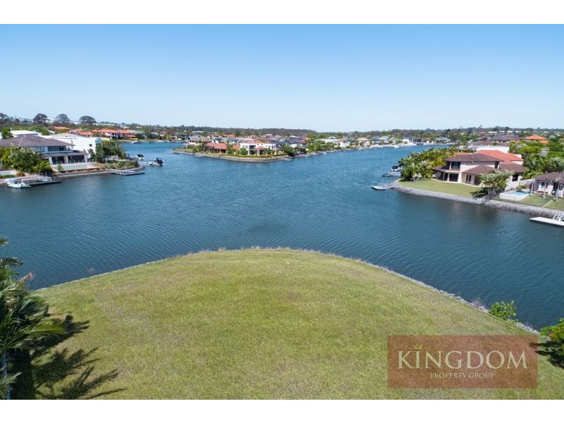 15 Pipers Point, Helensvale QLD 4212