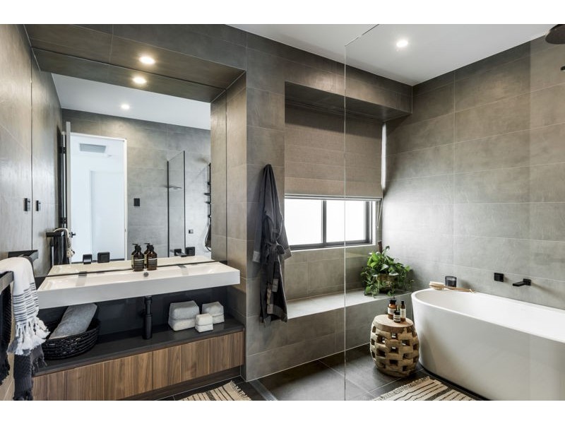 Helensvale QLD 4212