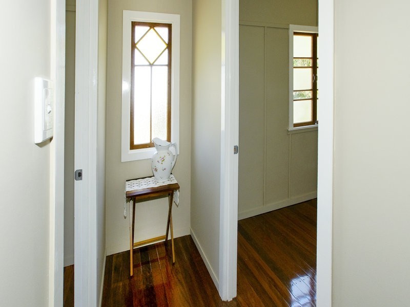 11 Range Avenue, Brighton QLD 4017