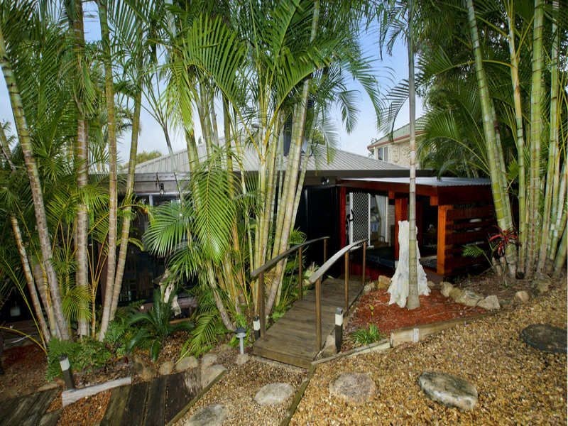 8 Forester Place, Kallangur QLD 4503