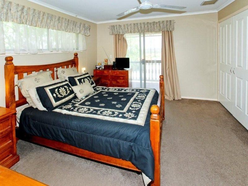 61 Barbour Road, Bracken Ridge QLD 4017