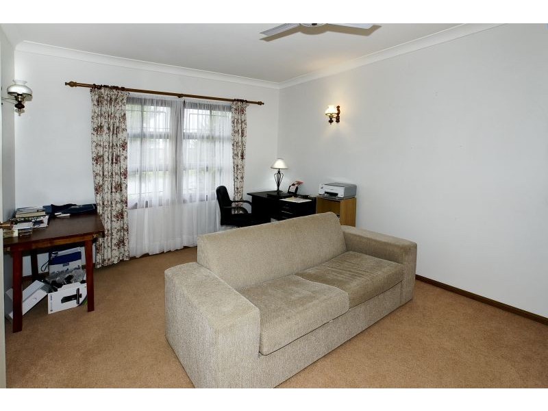 12 Queen Street, Scarborough QLD 4020