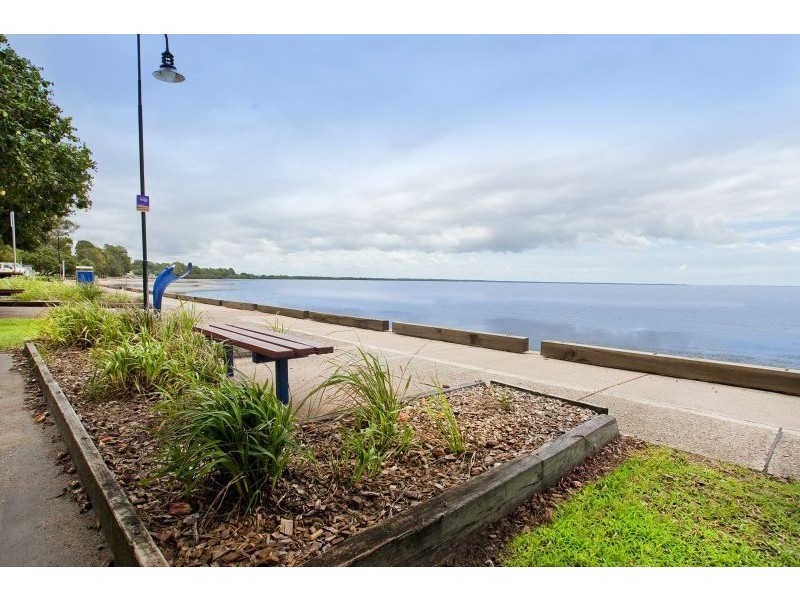 97 Esplanade, Deception Bay QLD 4508