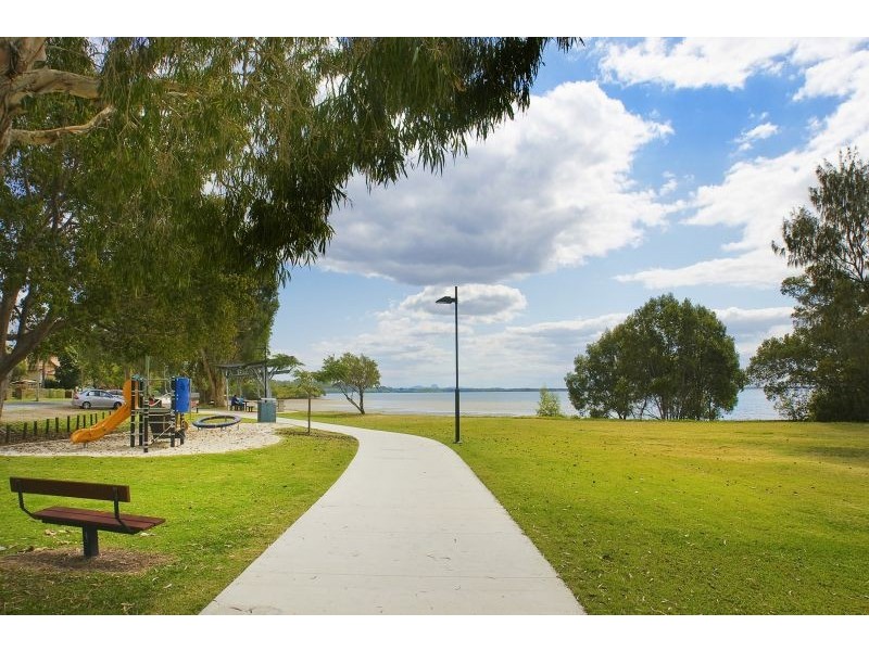 97 Esplanade, Deception Bay QLD 4508