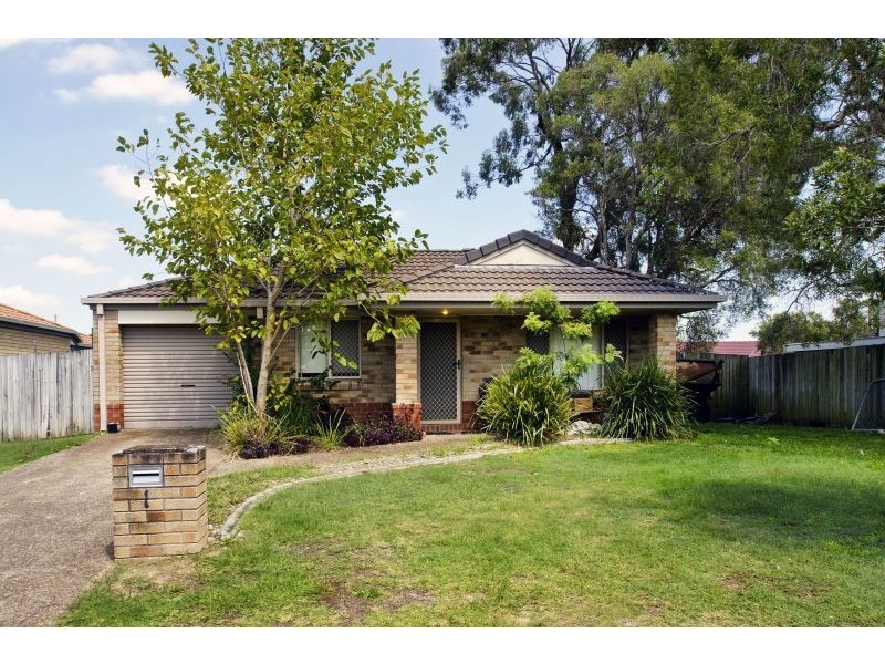 1 Tracey Street, Wynnum West QLD 4178