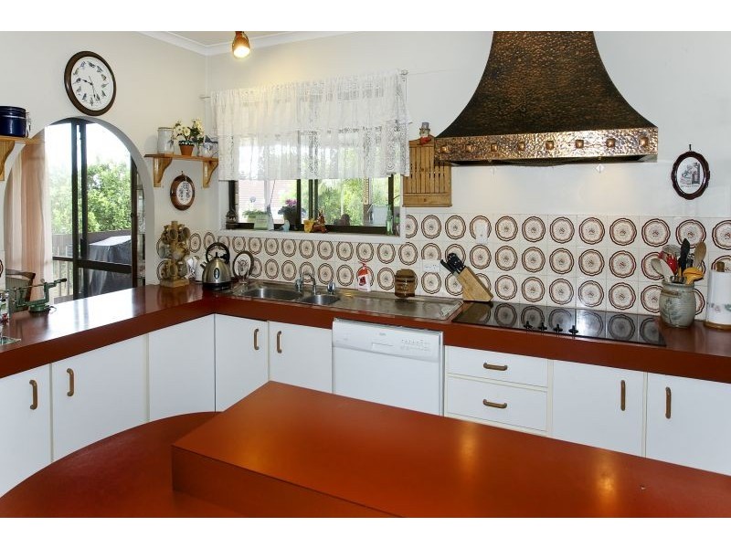 46 Newport Drive, Newport QLD 4020