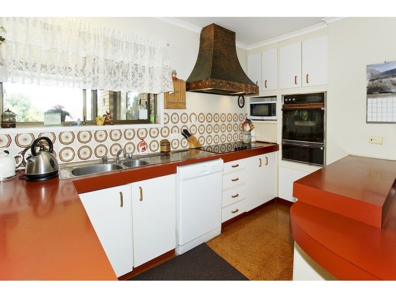 46 Newport Drive, Newport QLD 4020