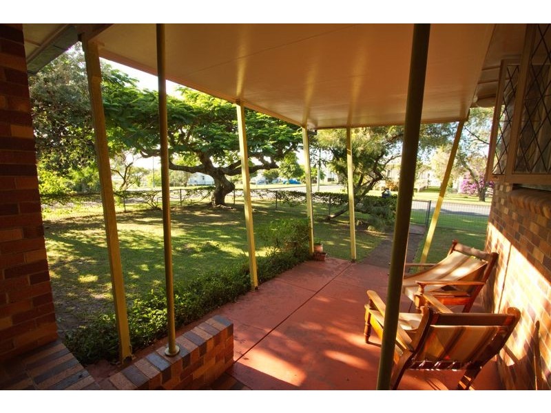 25 Pearl Street, Scarborough QLD 4020