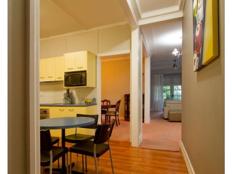 25 Pearl Street, Scarborough QLD 4020