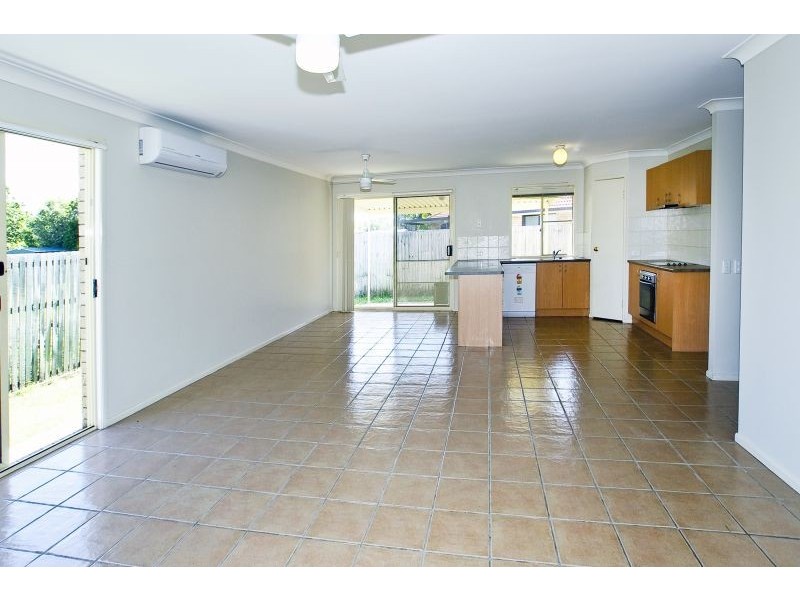 5 Nique Court, Redcliffe QLD 4020