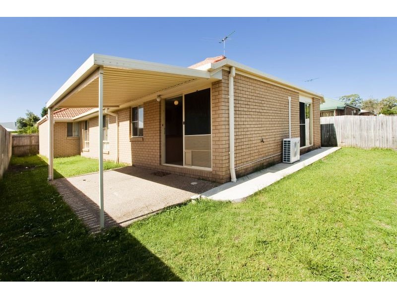 5 Nique Court, Redcliffe QLD 4020