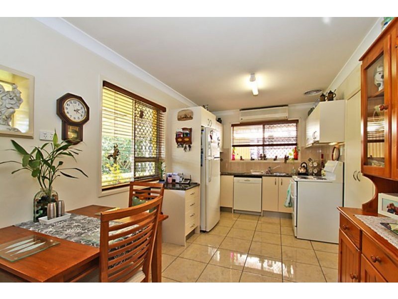 90 Gawain Rd, Bracken Ridge QLD 4017