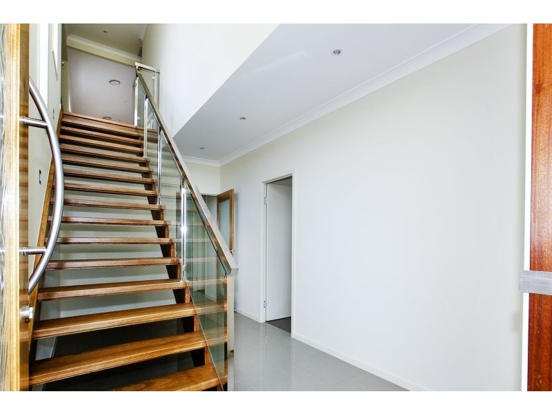 59 Seaville Avenue, Scarborough QLD 4020