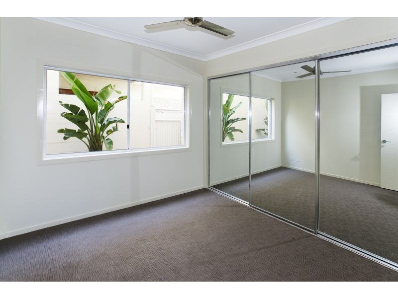 59 Seaville Avenue, Scarborough QLD 4020