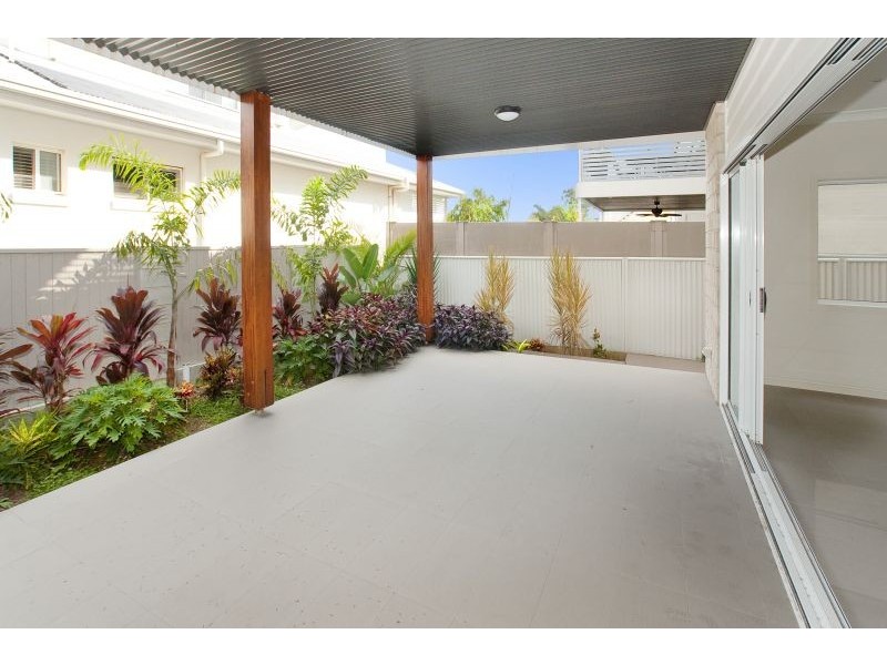 59 Seaville Avenue, Scarborough QLD 4020