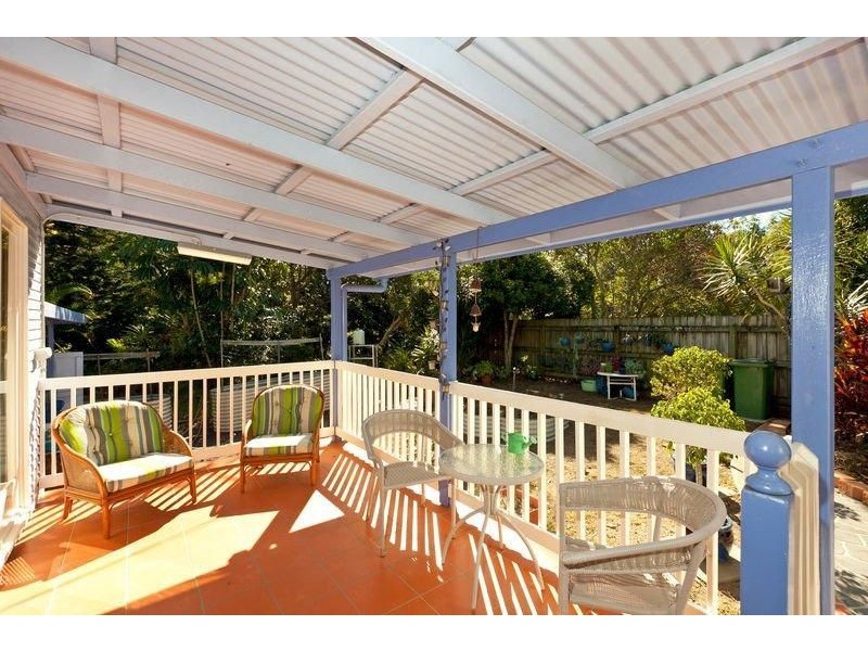 283 Redland Bay Rd, Capalaba QLD 4157