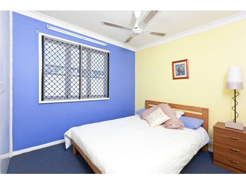 283 Redland Bay Rd, Capalaba QLD 4157