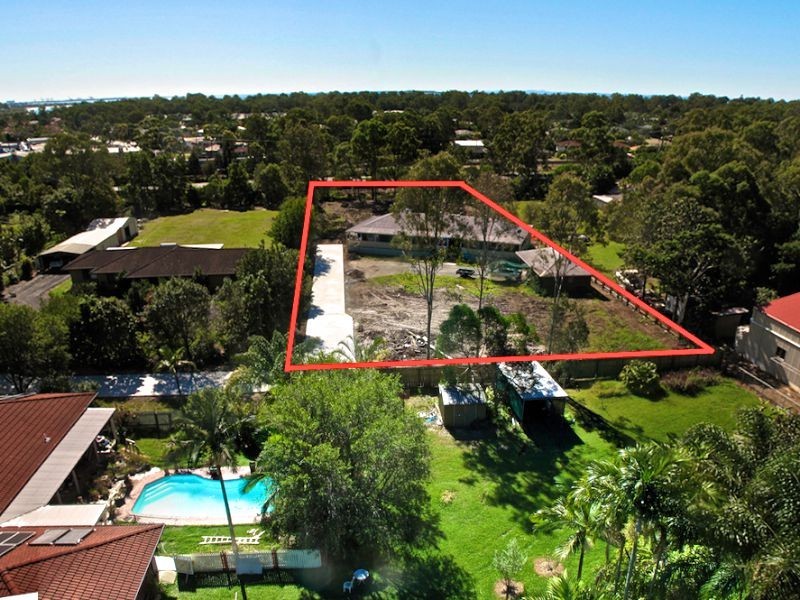 77 Whitehall Ave, Birkdale QLD 4159